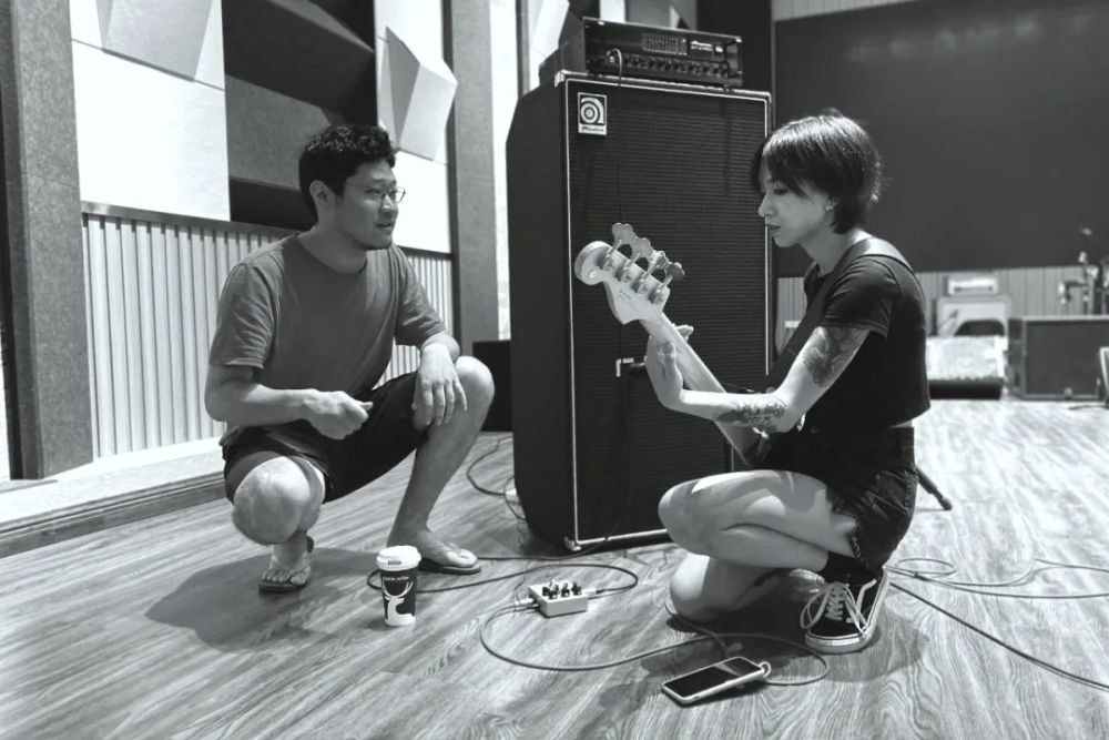 合辑《成都2020》制作人特辑vol.3|海朋森乐队季一楠