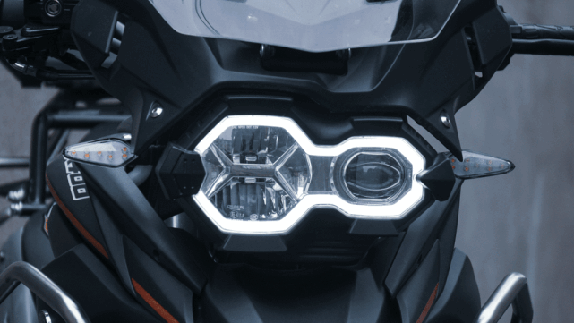 专业休旅就是内味儿2021款赛科龙rx3s静态测评