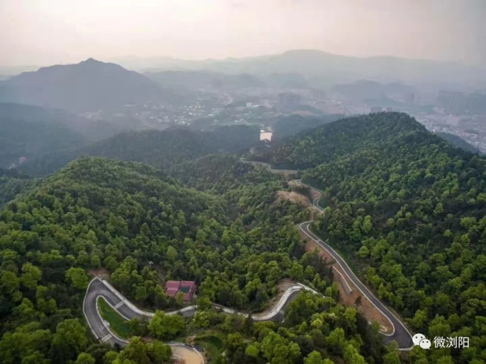 浏阳西湖山,多了一条上山公路!