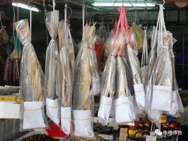 油浸咸鱼 由储存变风味 从制作到食用 油浸咸鱼 咸鱼 年年有鱼 马鲛鱼