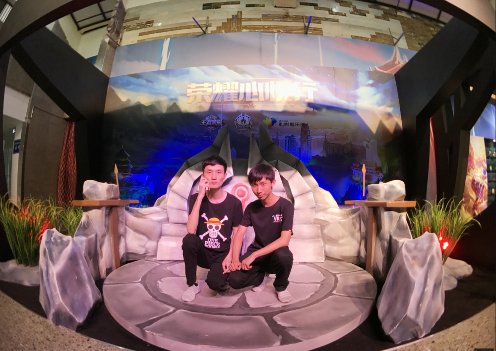 但由于比赛成绩并不理想,这导致vsr战队的资金出现了很大的问题