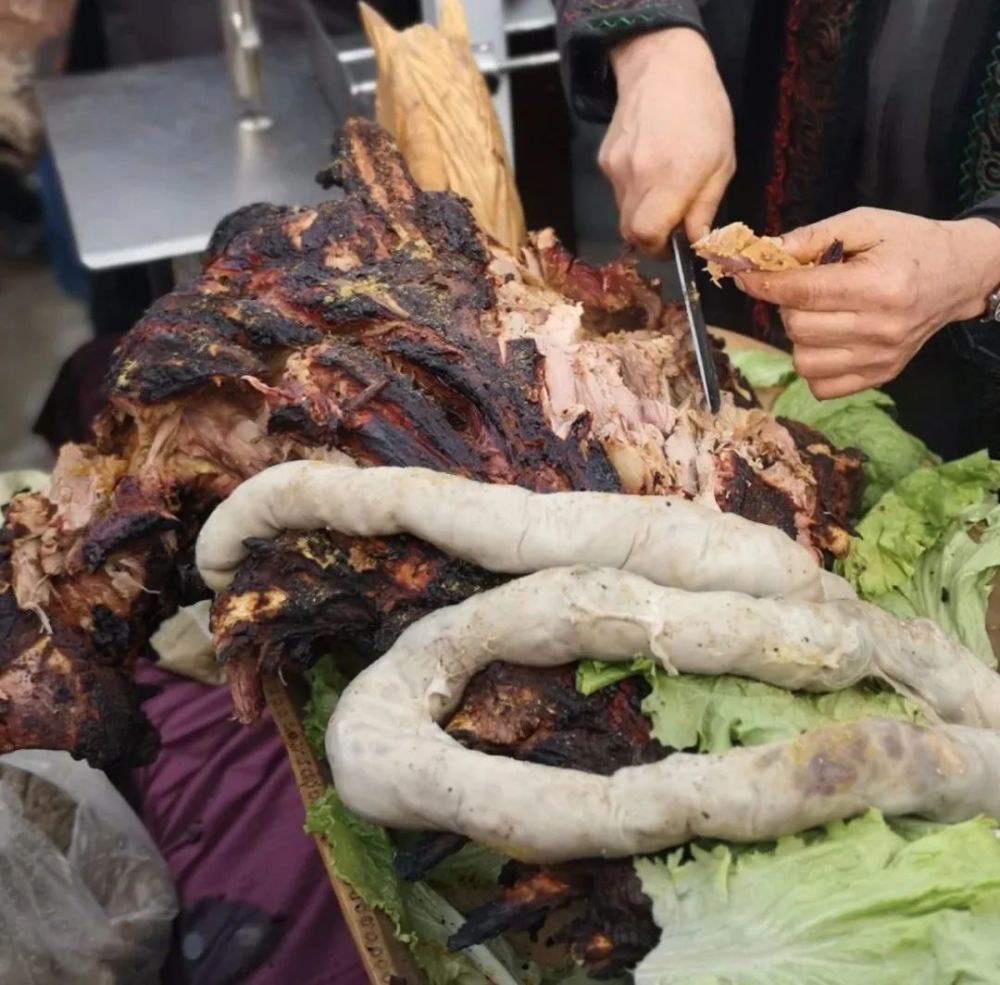 昭苏旅游美食攻略(昭苏特色美食哪里吃)