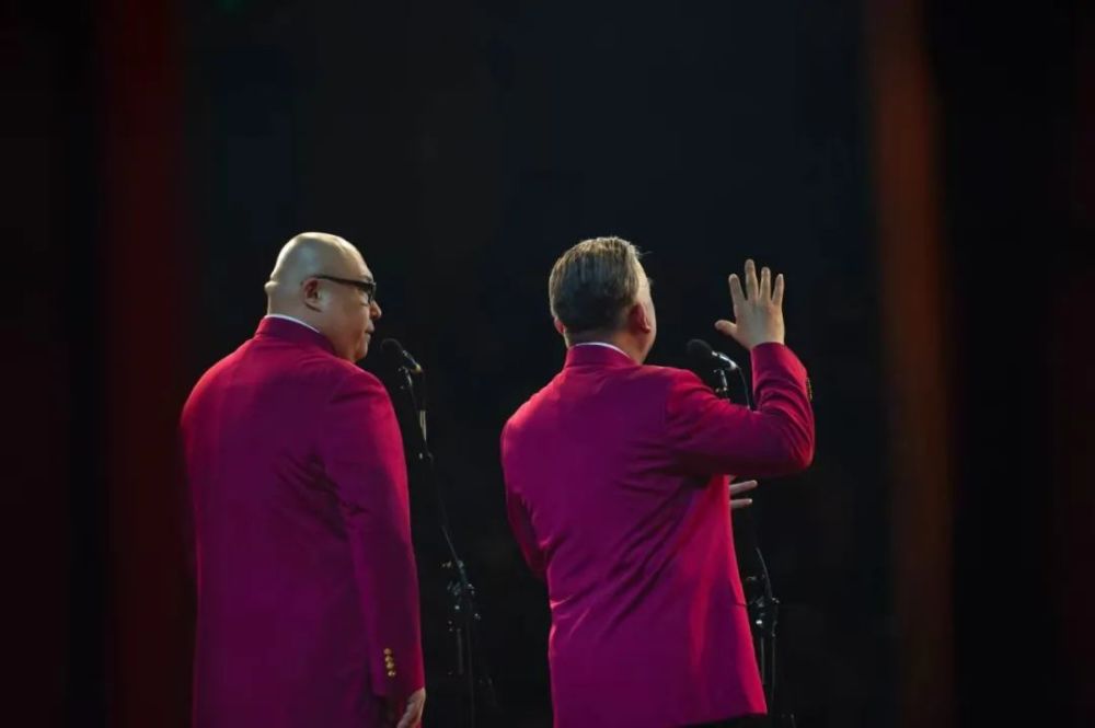 相声演员刘颖:1982年到1992年,我和于谦说了十年相声_腾讯新闻