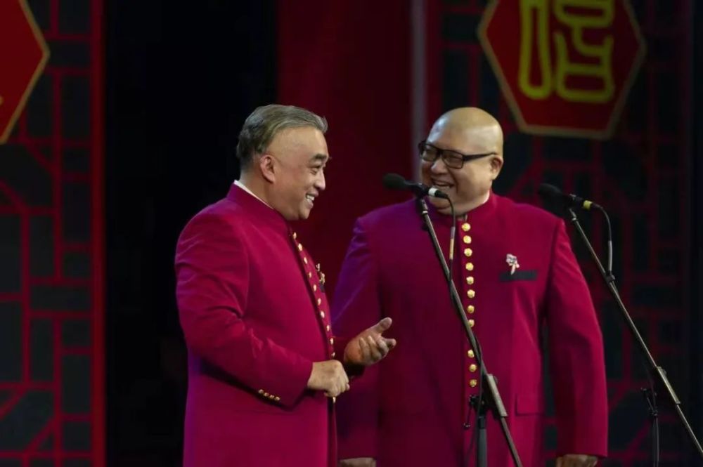 相声演员刘颖:1982年到1992年,我和于谦说了十年相声_腾讯新闻