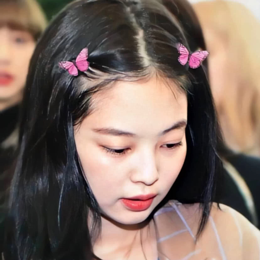 blackpink短发jennie太飒了