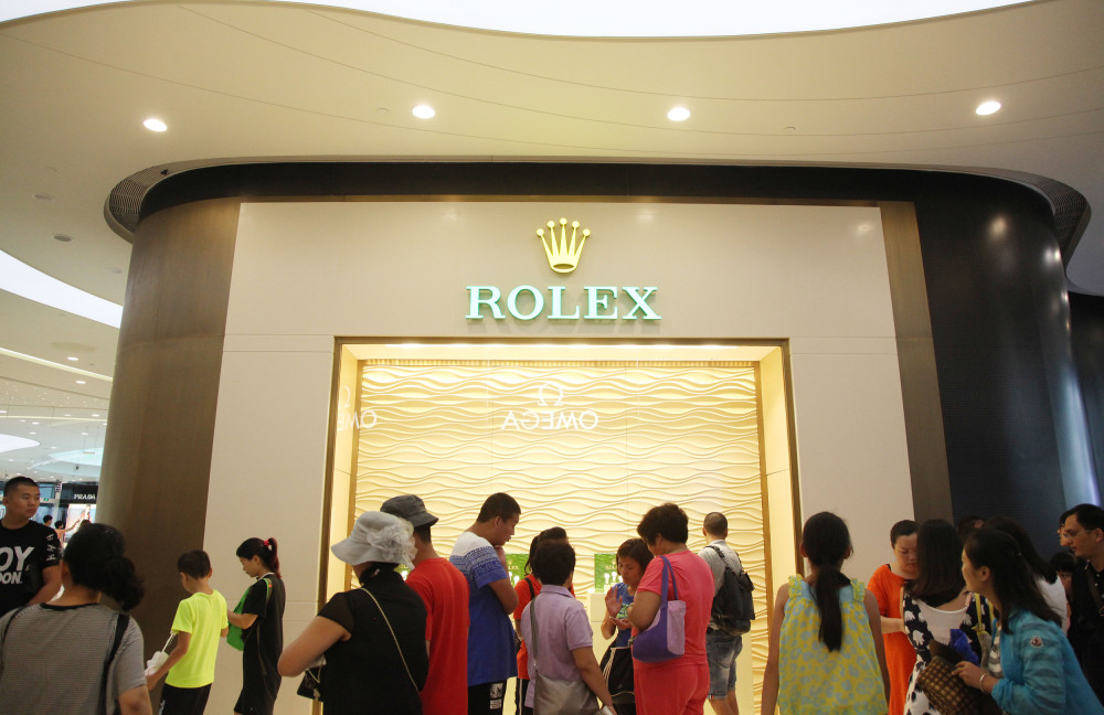 劳力士更难买到了,2020年它减少了一个季度的产量_腾讯新闻