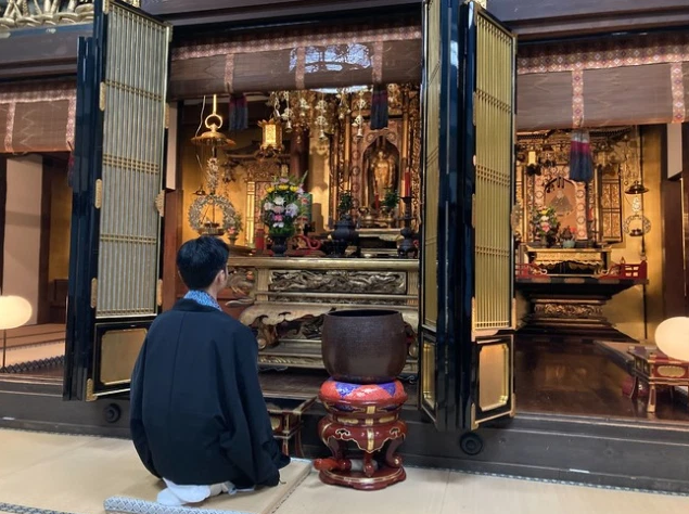 日本寺庙与宠物公司合作为逝去宠物举行葬礼