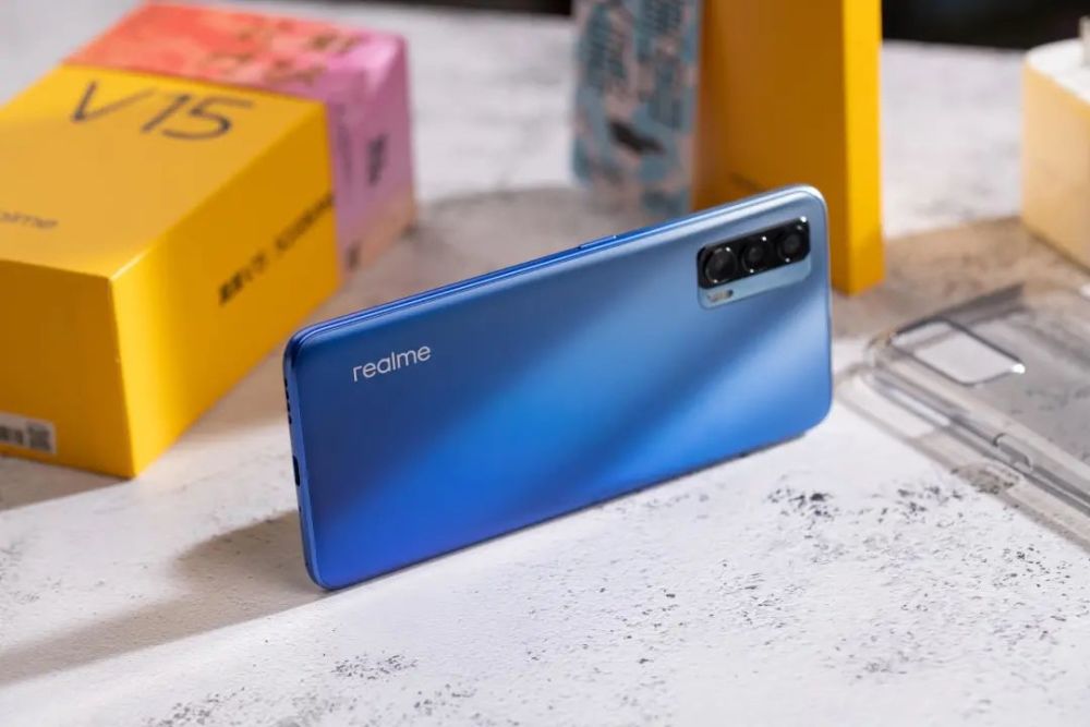 当国潮遇上真我 realme v15 评测