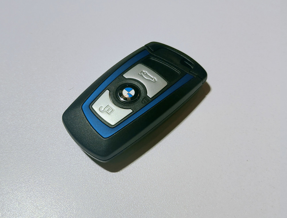 不同型号的宝马车钥匙如何更换电池 宝马3系论坛 爱卡汽车网论坛