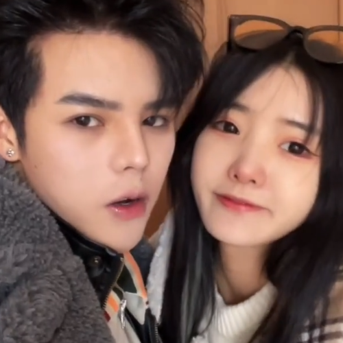 何婧婧换发色示威套路璐不甘示弱改情侣id殷世航不值得