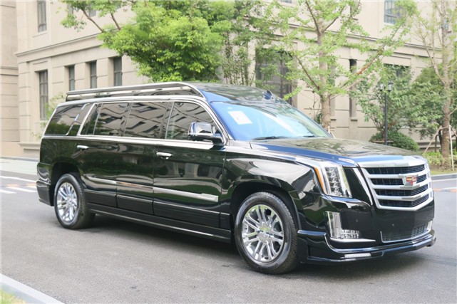 新款凯迪拉克总统一号实拍20款凯雷德最新价格