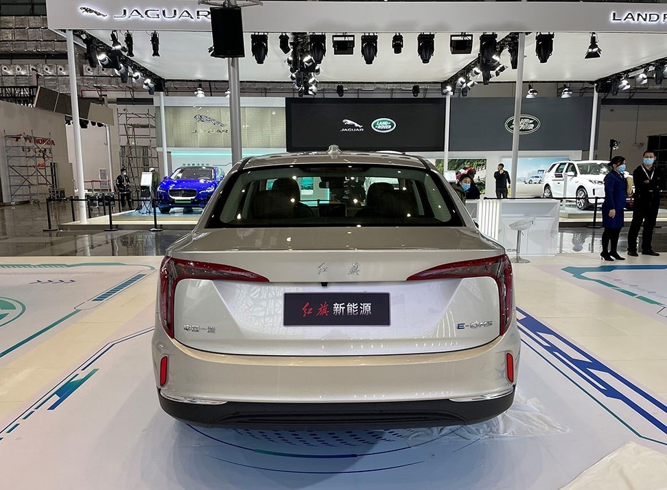 将服务于专车出行红旗e111实车亮相