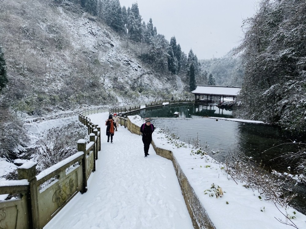 绵竹天池看雪图片