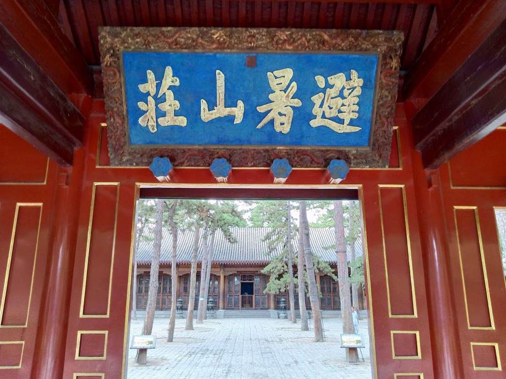 2020第三季度gdp_前三季度GDP十强省份:浙江第4,湖南第8,河南接近4万亿!(2)