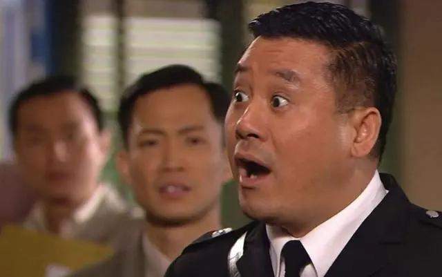 例如,2010年,麦长青凭借《巾帼枭雄之义海豪情》梁非凡这个反派角色