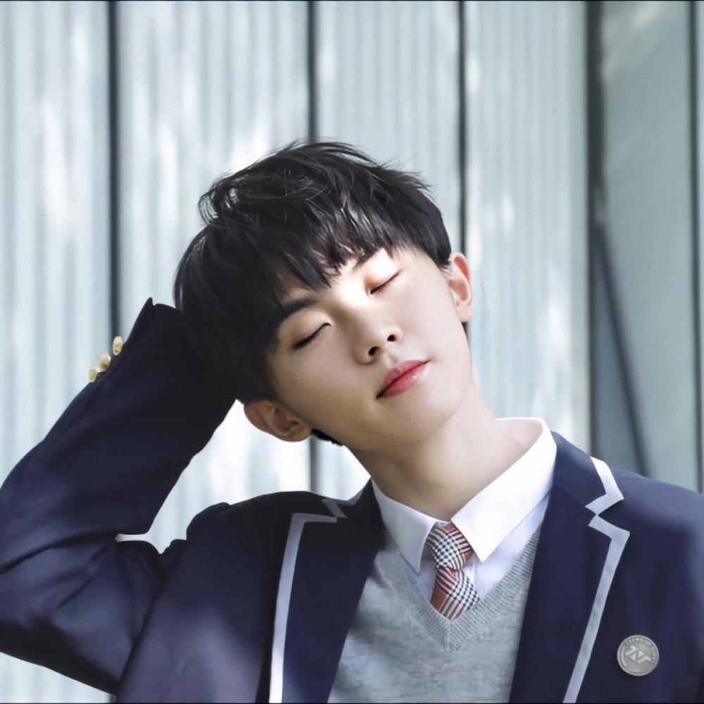 18岁的马嘉祺被节目组塞给包贝尔当儿子还遭到嫌弃原因很真实