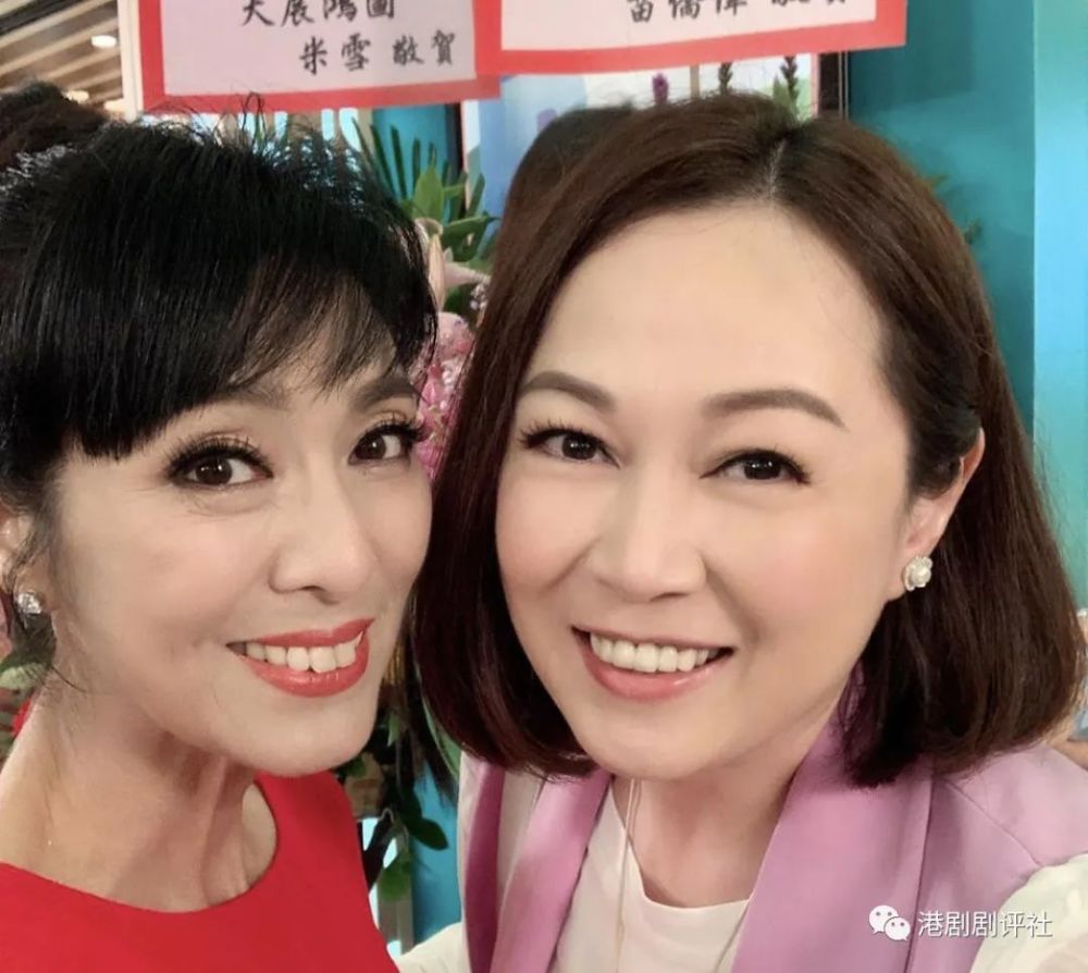 tvb女星49岁晒庆生素颜照曾是最美绿叶感情坎坷今备受好评