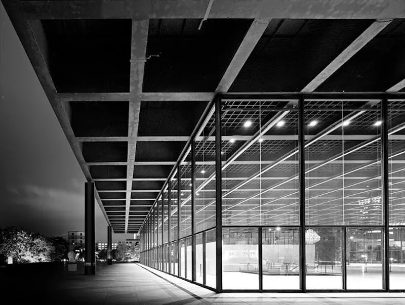 柏林新国家美术馆,被誉为现代 "帕特农神庙"_腾讯新闻