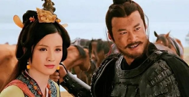 蒙恬和蒙毅虽死了,但蒙家军还在,为什么没出来维护秦国安全?_腾讯新闻