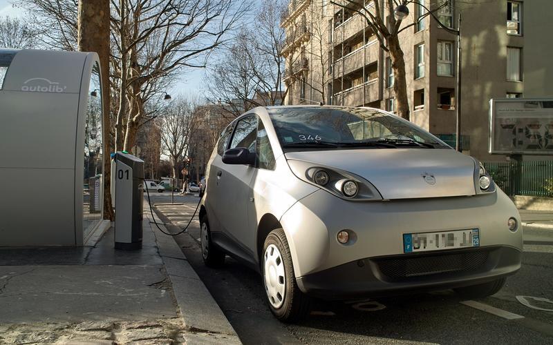 bollorébluecar(2011)很少有人会赞扬bollorébluecar是pininfarina