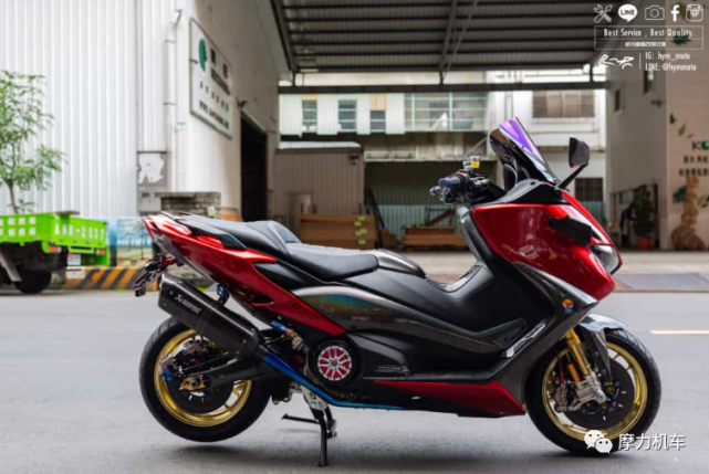 雅马哈tmax560改装居然还用碳陶瓷黑化刹车盘