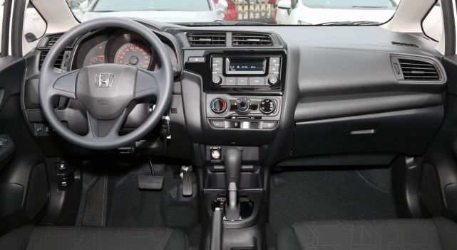 第三代飞度内饰