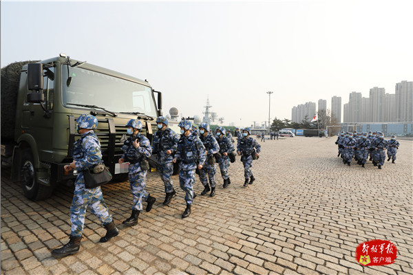 看海军岸勤精兵的硬核动员!