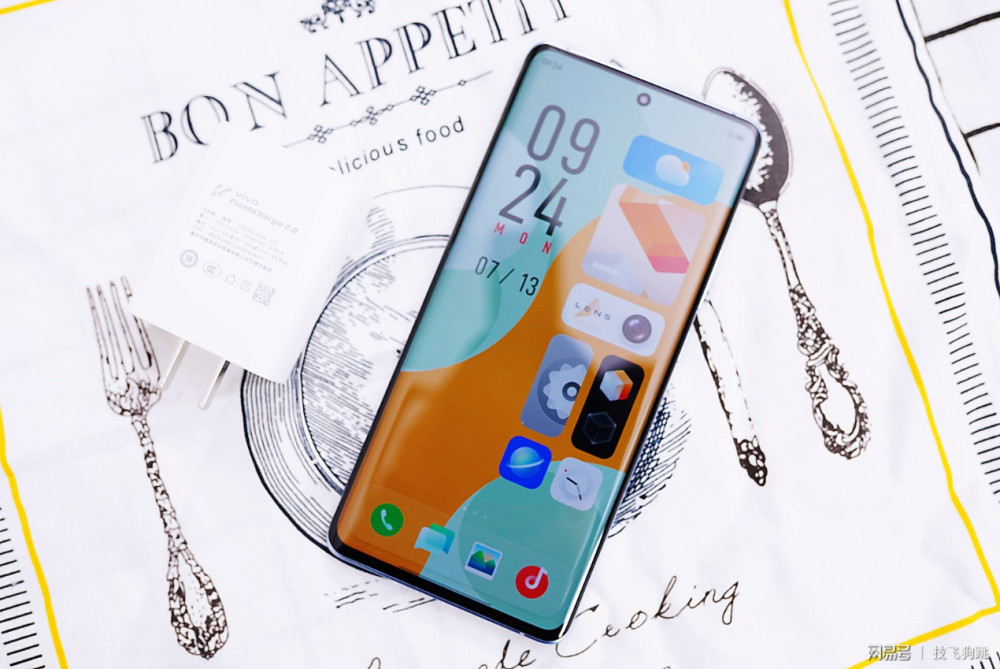 噱头还是真实力派,专业影像旗舰vivo x60系列正式开卖_腾讯新闻