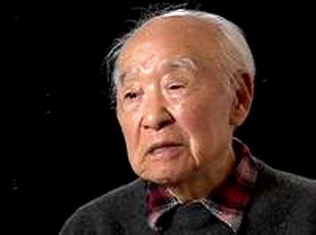 唯一的夫妻叛徒,令红队遭受灭顶之灾,晚年悔改回国做慈善|邝惠安