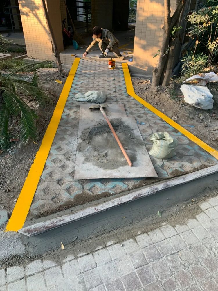 小坡道解决大问题普陀这里的微更新便民更暖心