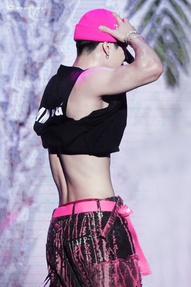 明星们的肌肉线条太绝了