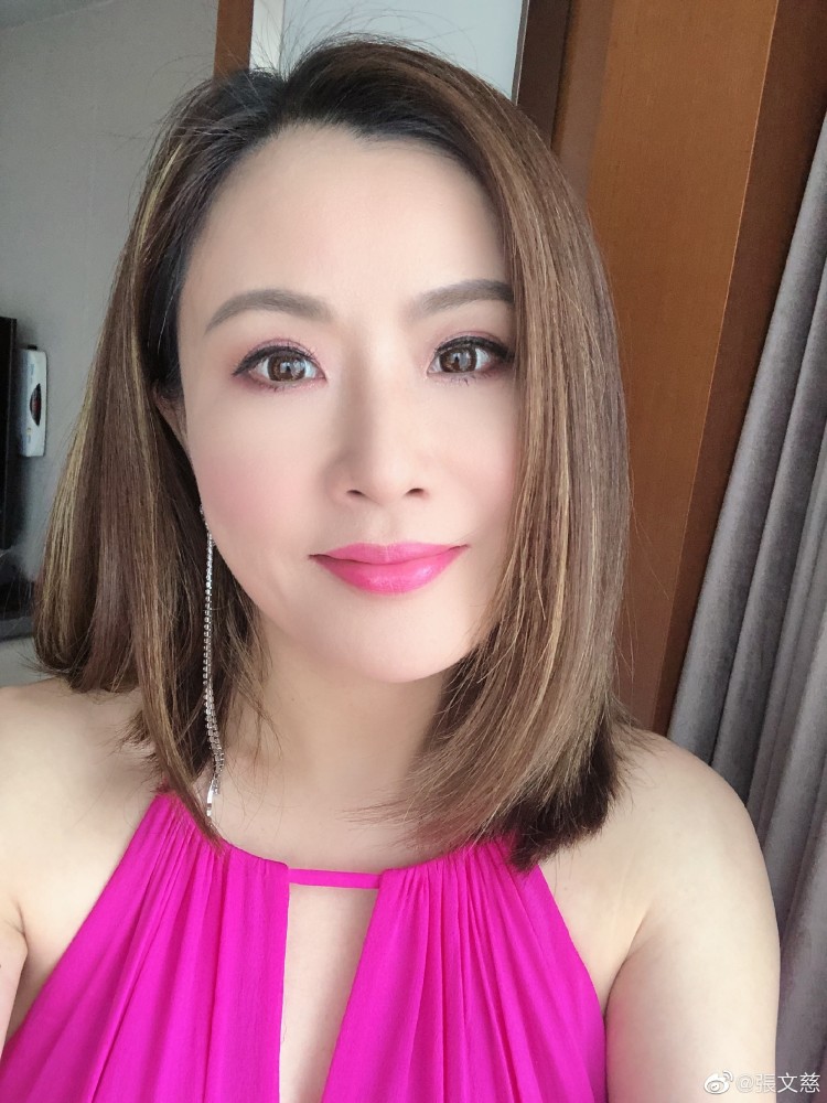 48岁张文慈曾崩溃哭诉没人爱将直播首次提及单身十年原因