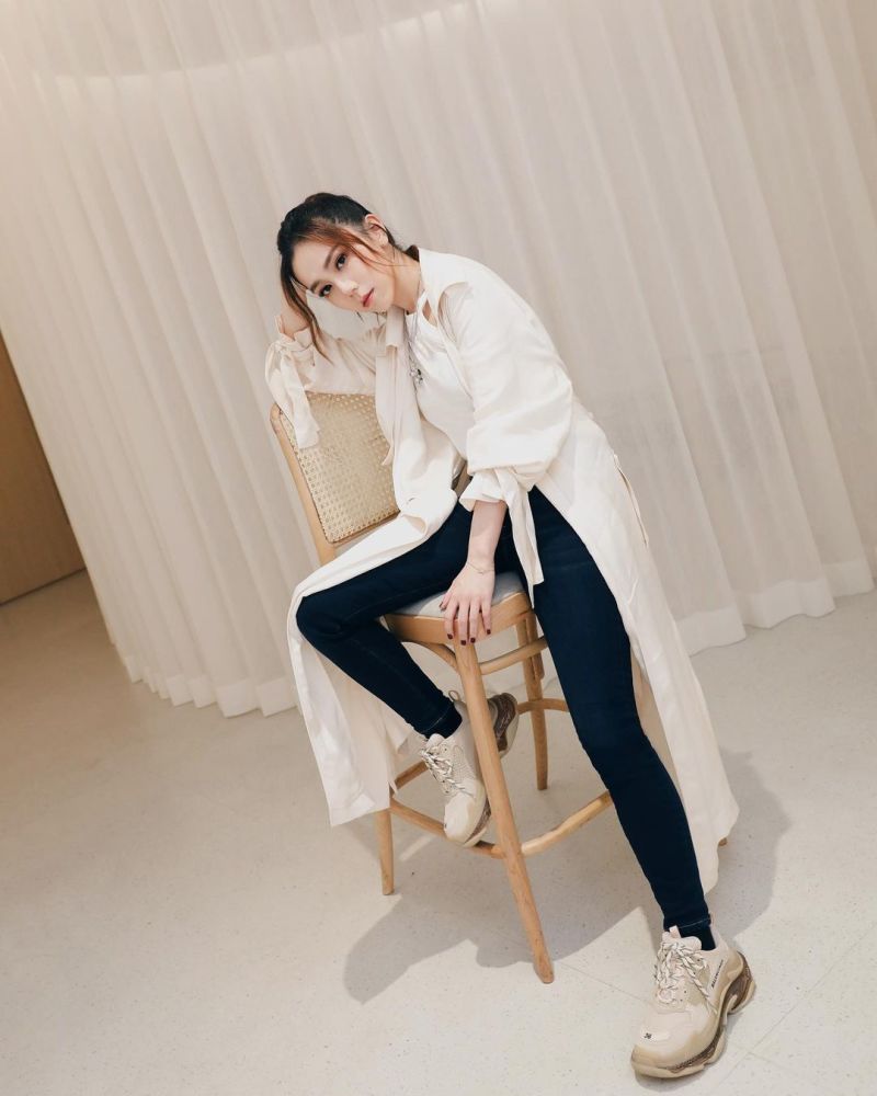 真鞋头邓紫棋2020上脚鞋款回顾