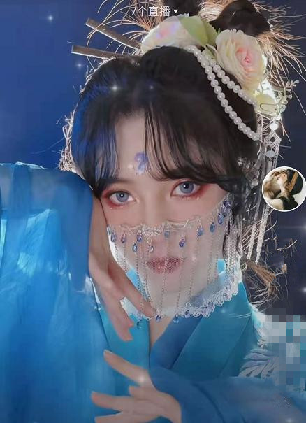 不愧是网红界第一古风美女小橙子cos画稿比原稿还好看