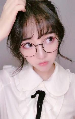 不愧是网红界第一古风美女小橙子cos画稿比原稿还好看