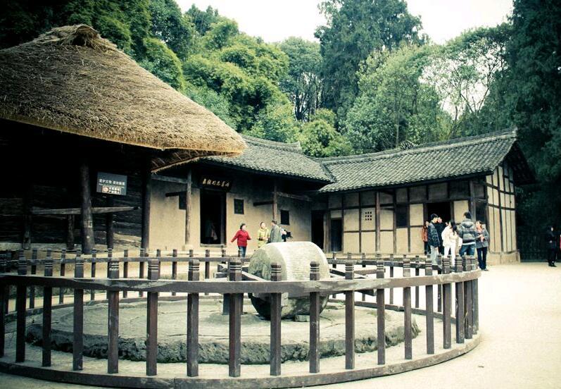 完整的十大元帅故居:这位帅将故居后人重修,寒酸却人气极旺