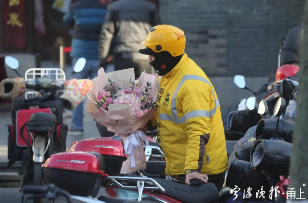 "辛苦了""不着急",成寒冬外卖订单高频热词