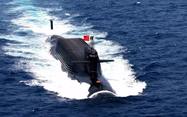 中国095核潜艇有多厉害采用无轴泵推技术配置全新垂发单元组