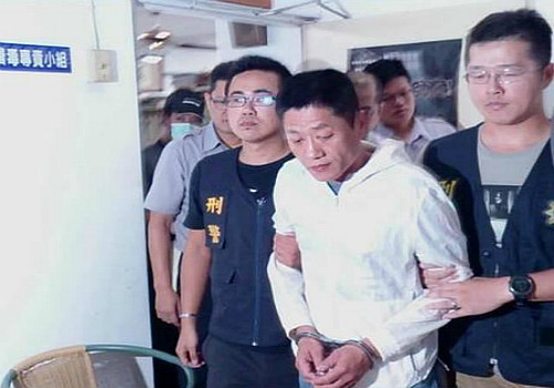 绰号空保这位黑帮大佬曾逞凶好斗风头正健遭行刑式狙杀