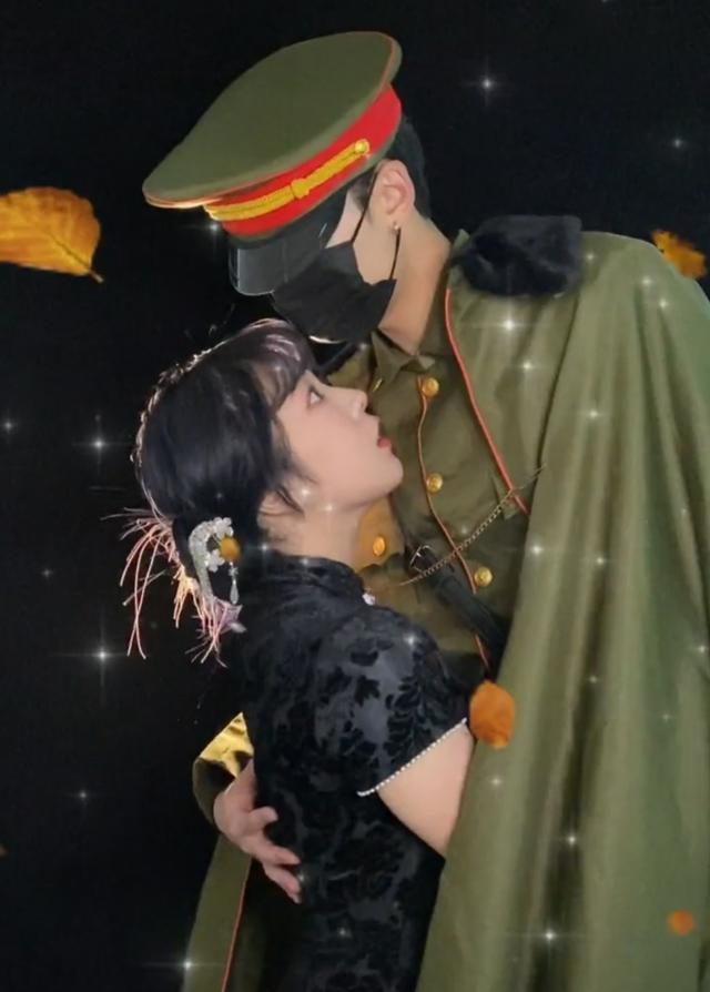 郝一点和林锡是假情侣前同事林晚晚开锤小娇妻气得爆粗口