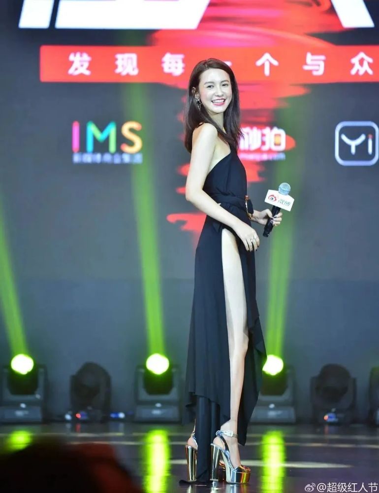 阿姨的几位富贵花相识都曾认为自己掌握着婚姻秘诀:"