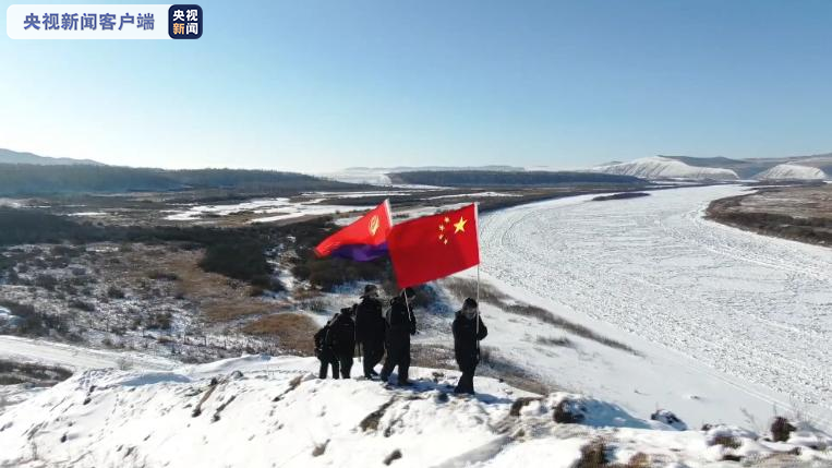 40踏雪巡边这5人守卫的是祖国的边疆