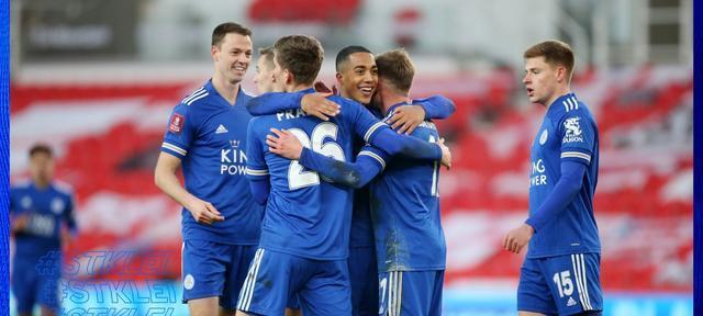 40英超奇迹队大胜晋级罗杰斯掌控比赛4人4球多点开花