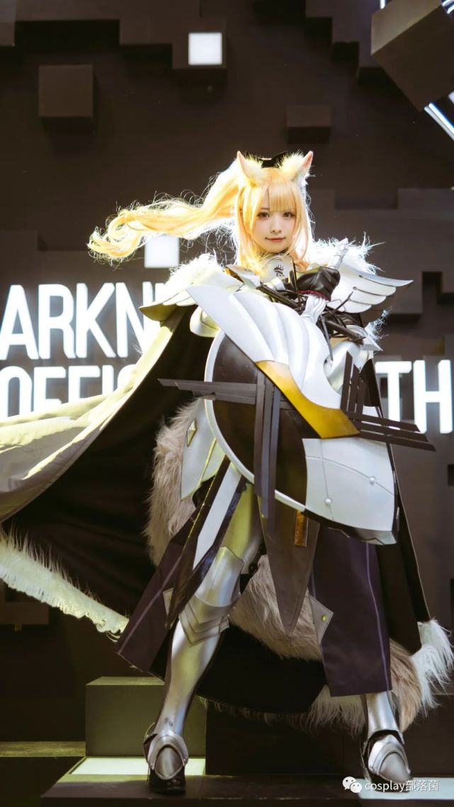 cos:明日方舟卡西米尔骑士cos正片