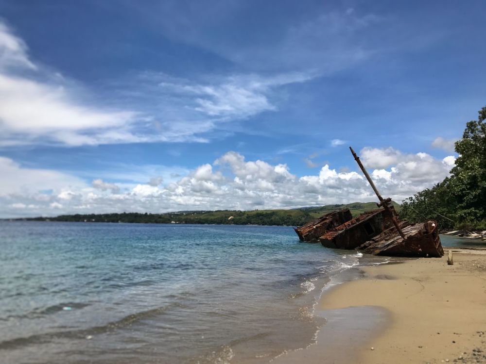 美日血战铁底湾因沉没军舰过多导致地理磁场改变舰船经此地罗盘会失灵