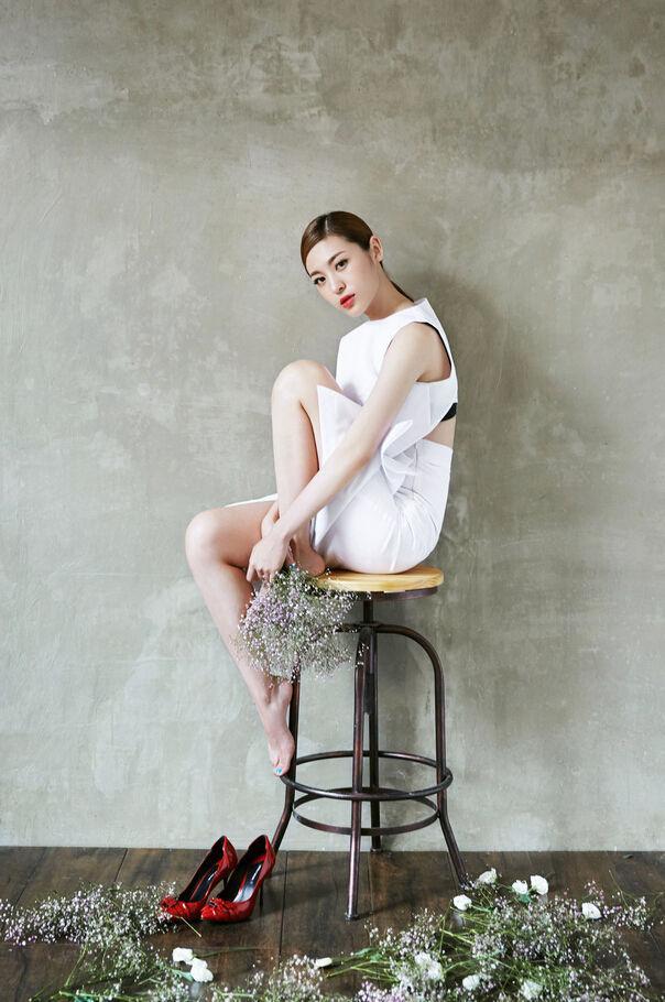 周放演技被推上热搜每个眼神都是戏网友希望千万别离婚