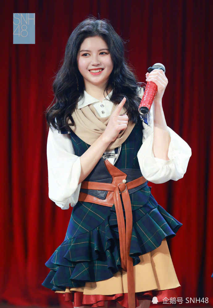 snh48陈琳生日公演返图