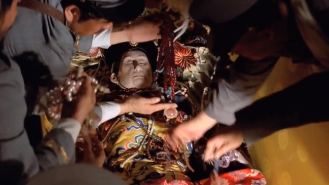 慈禧墓中有多少宝贝下葬时几乎掏空了大清国库