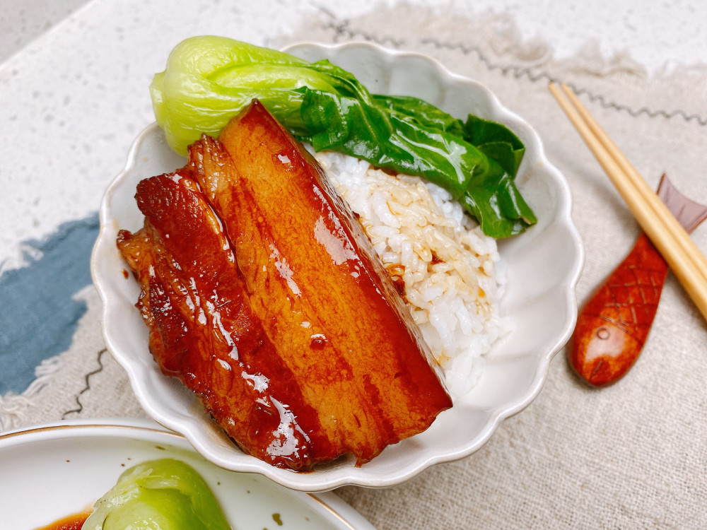 年夜饭必备的把子肉做法比扣肉简单吃起来肥而不腻入口即化