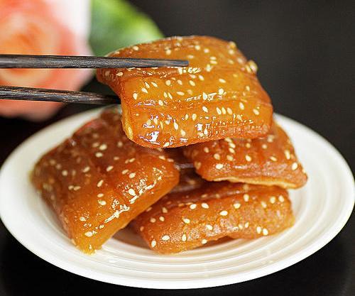 作为地道的山东青岛人,这5种青岛特产美食,你应该全吃过吧_腾讯新闻